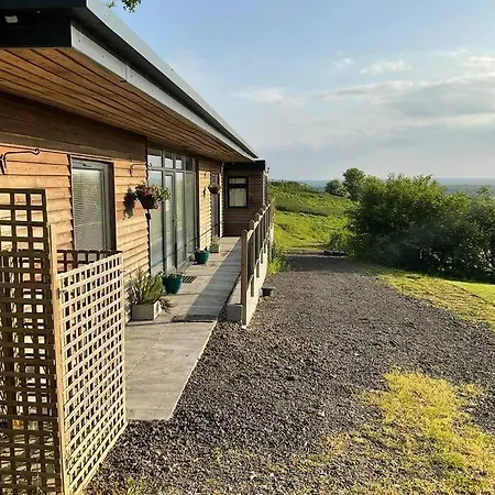 Ridge House Stables Villa Ashford  Exterior photo